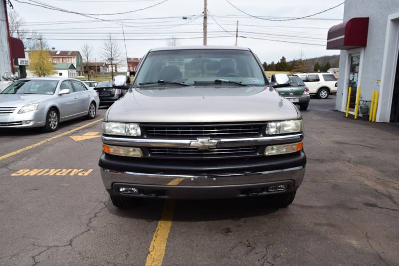 1999 Chevrolet Silverado 1500 LS (image 10)