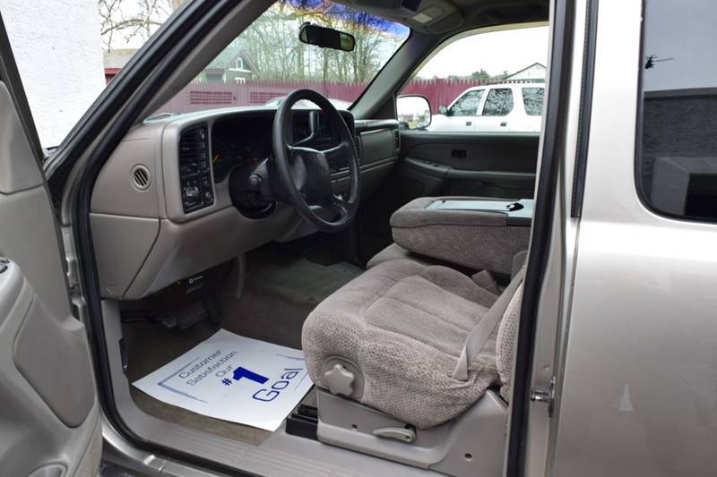 1999 Chevrolet Silverado 1500 LS (image 15)