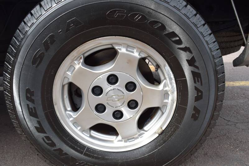 1999 Chevrolet Silverado 1500 LS (image 28)