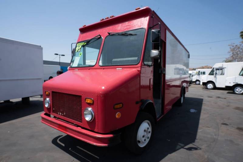 1999 Freightliner MT45 Chassis for sale at Paraiso Motors Inc. in South Gate CA
