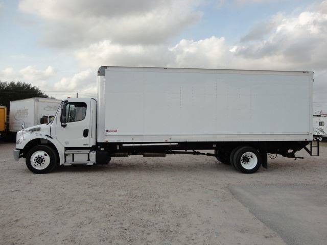 2012 Freightliner Business class M2 (image 4)