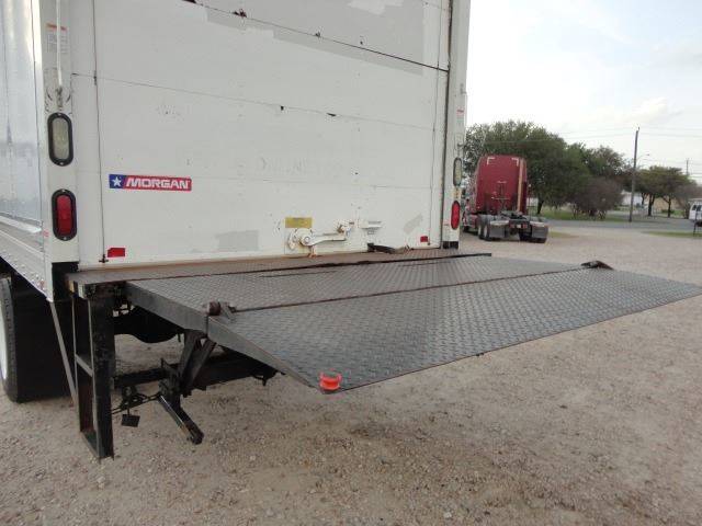 2012 Freightliner Business class M2 (image 10)