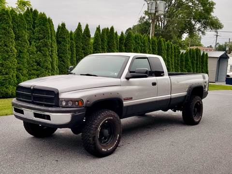 2002 Dodge Ram Pickup 2500 for sale at Kingdom Autohaus LLC in Landisville PA