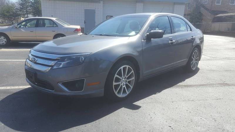 2011 Ford Fusion for sale at Payless Motors in Lansing MI