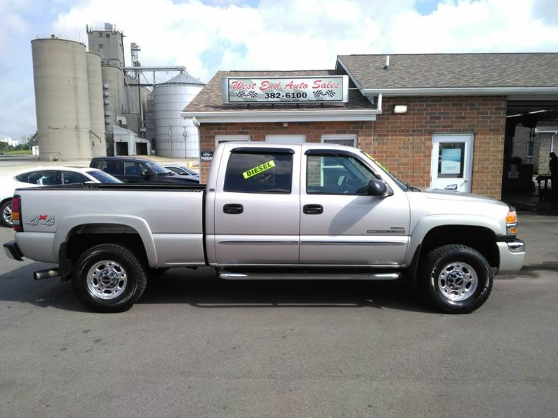2005 GMC Sierra 2500HD for sale at West End Auto Sales & Service in Wilmington OH