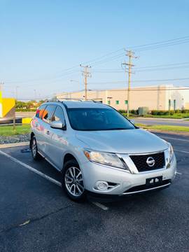 2013 Nissan Pathfinder for sale at Supreme Auto Sales in Chesapeake VA