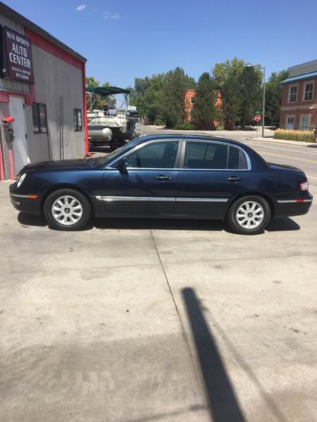 2005 Kia Amanti for sale at Sun Sports Auto Center in Loveland CO