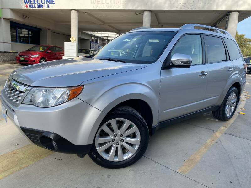 2011 Subaru Forester 2.5X Touring (image 3)