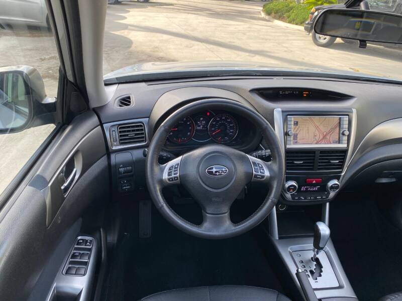 2011 Subaru Forester 2.5X Touring (image 21)