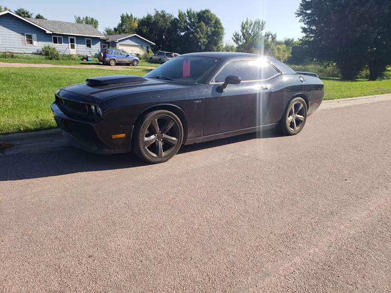 2014 Dodge Challenger for sale at Geareys Auto Sales of Sioux Falls, LLC in Sioux Falls SD