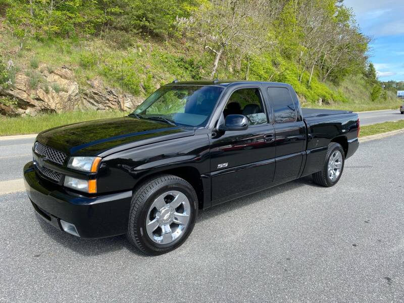 Johnsons Auto Sales, LLC Car Dealer in Marshall, NC