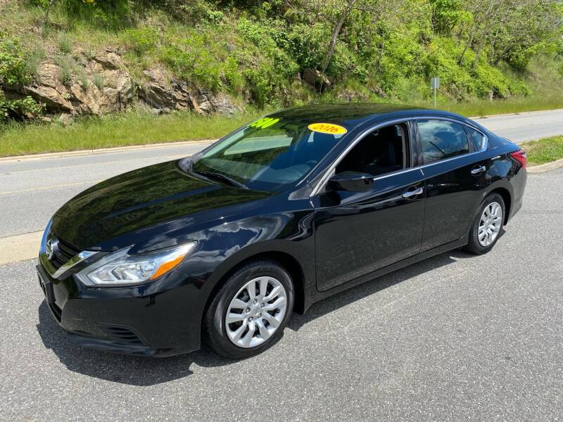 Johnsons Auto Sales, LLC Car Dealer in Marshall, NC