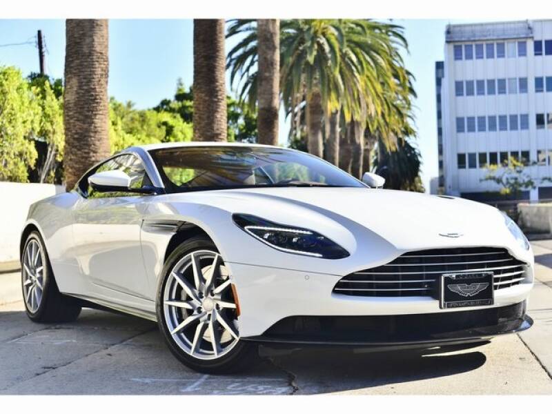 2020 Aston Martin DB11 V8