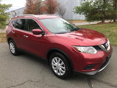 2016 Nissan Rogue for sale at SEIZED LUXURY VEHICLES LLC in Sterling VA