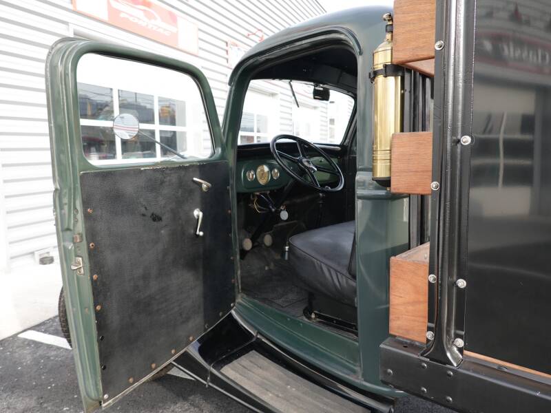 1936 Ford Flatbed (image 15)