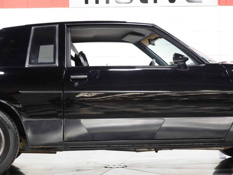 1987 Buick Regal Grand National Turbo (image 28)