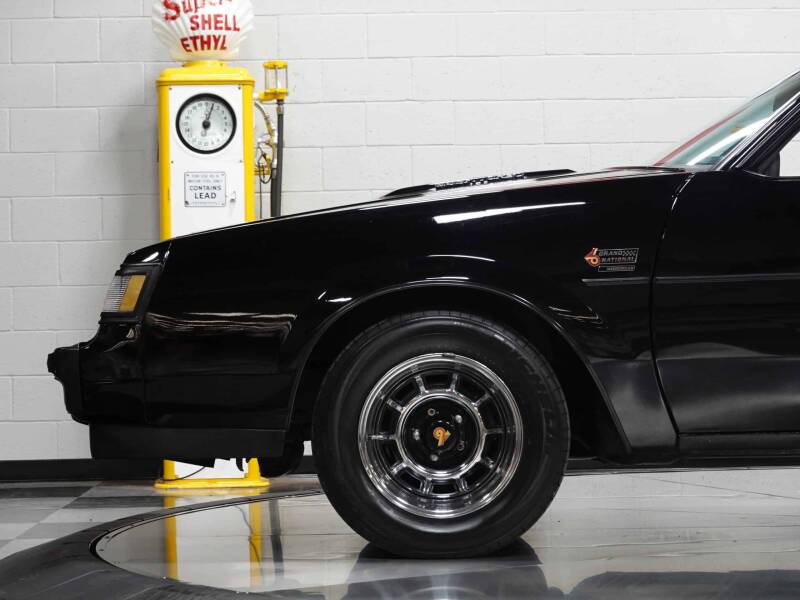 1987 Buick Regal Grand National Turbo (image 30)
