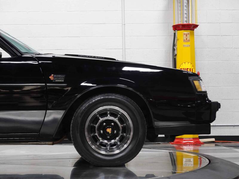 1987 Buick Regal Grand National Turbo (image 29)