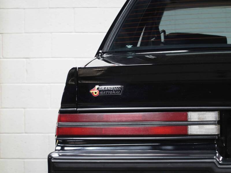 1987 Buick Regal Grand National Turbo (image 16)