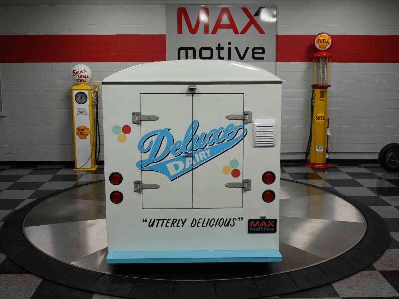 1963 Divco Milk Truck (image 23)