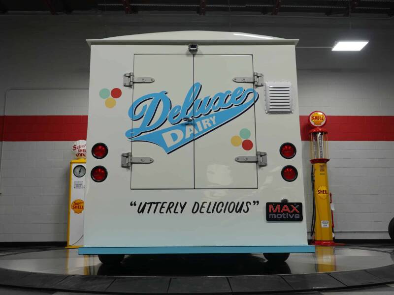 1963 Divco Milk Truck (image 4)