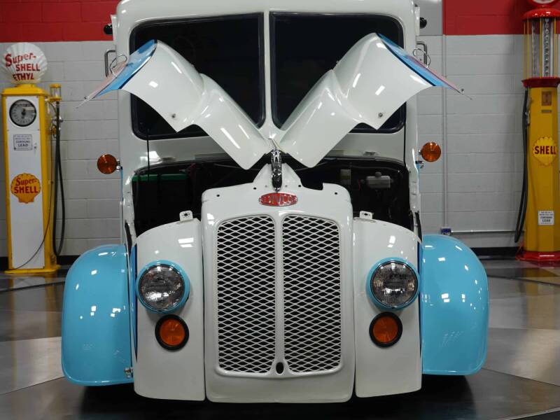 1963 Divco Milk Truck (image 29)