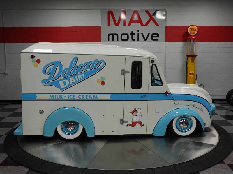 1963 Divco Milk Truck (image 25)