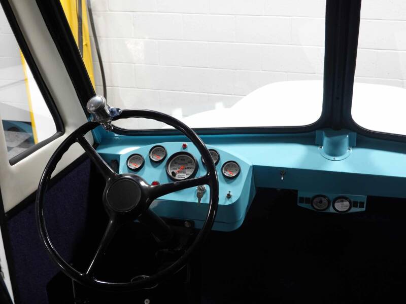 1963 Divco Milk Truck (image 40)