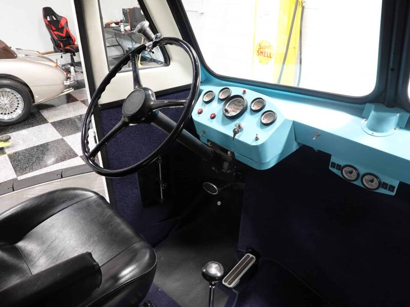 1963 Divco Milk Truck (image 44)