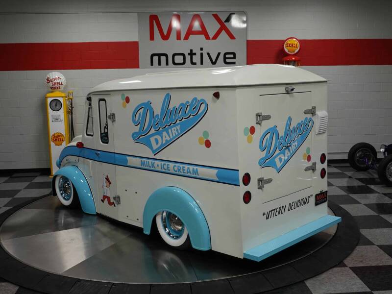 1963 Divco Milk Truck (image 22)