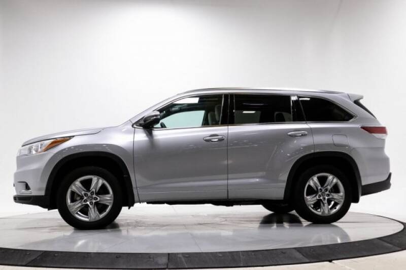2016 Toyota Highlander Limited Platinum (image 4)