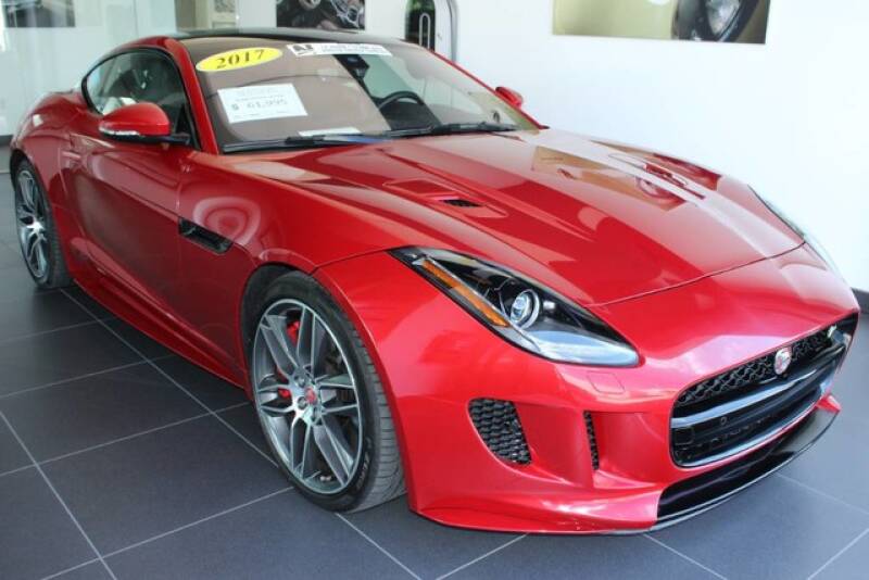 2017 Jaguar F-TYPE R