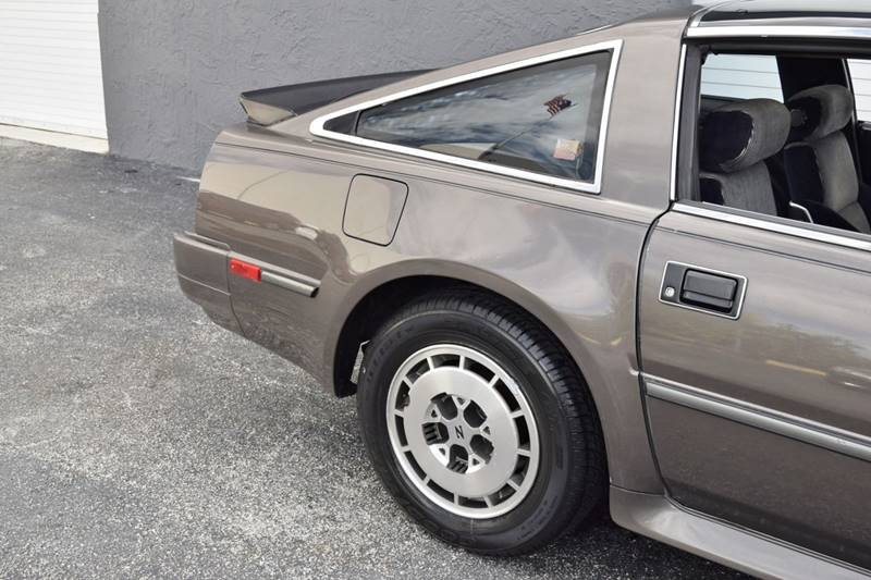 1986 Nissan 300ZX (image 5)