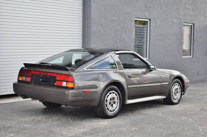1986 Nissan 300ZX (image 9)