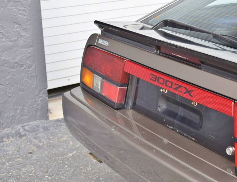 1986 Nissan 300ZX (image 10)
