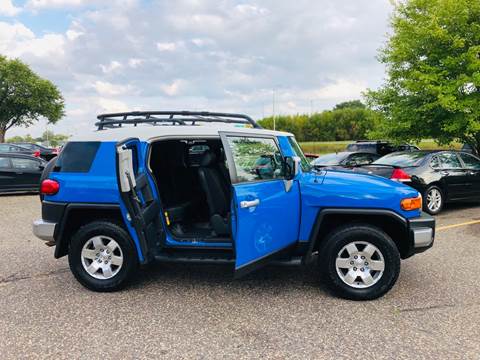 Toyota Fj Cruiser For Sale In Maplewood Mn Family Auto Sales