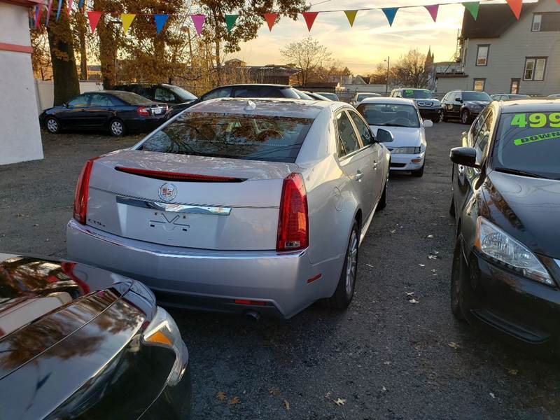 2010 Cadillac CTS 3.0L V6 Luxury (image 4)