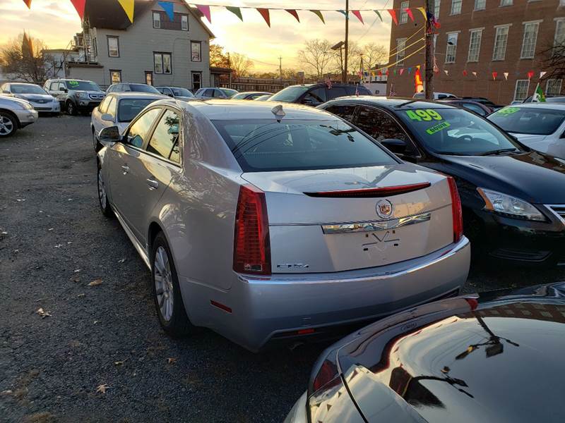 2010 Cadillac CTS 3.0L V6 Luxury (image 5)