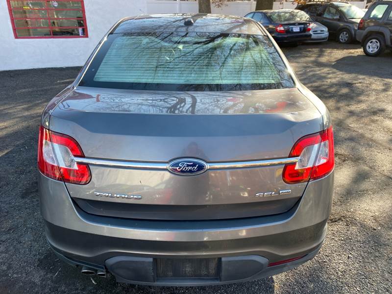 2011 Ford Taurus SEL (image 6)