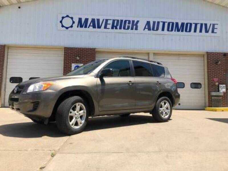 2011 Toyota RAV4 (image 2)