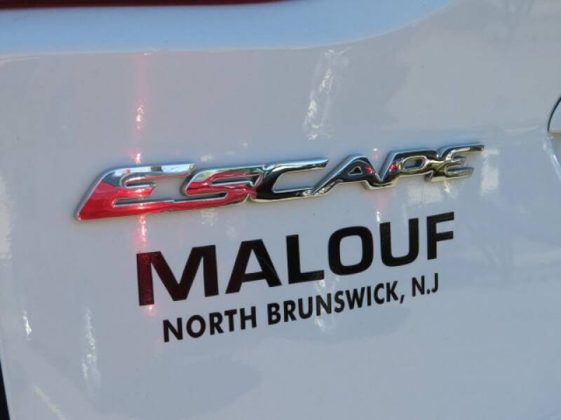 2015 Ford Escape SE (image 28)
