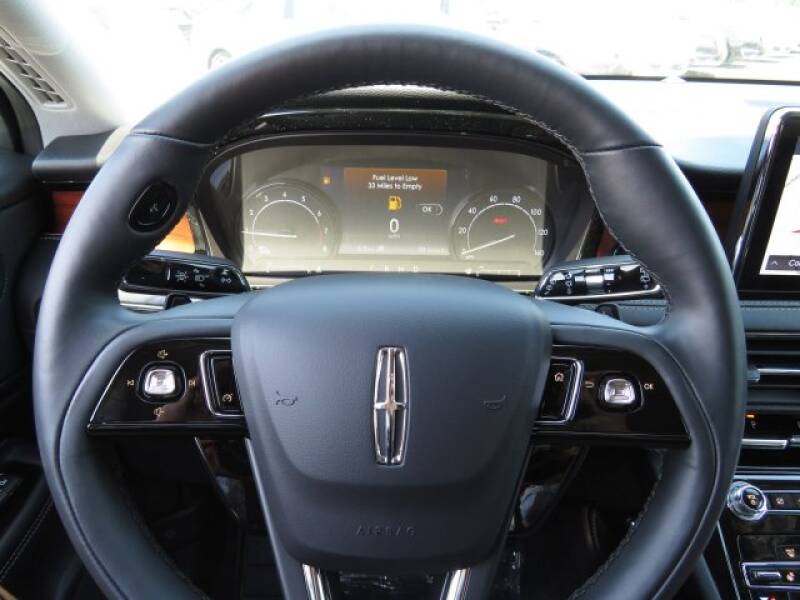 2020 Lincoln Corsair Reserve (image 17)