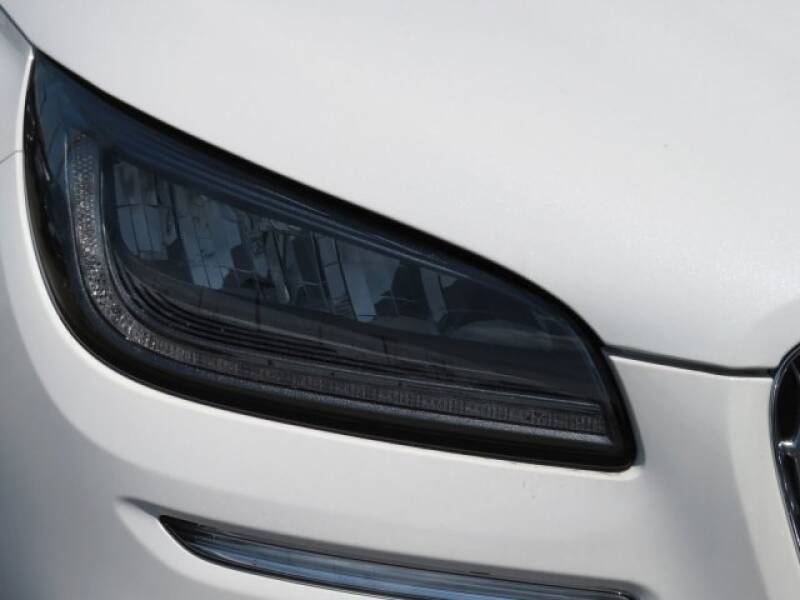 2020 Lincoln Corsair Reserve (image 9)