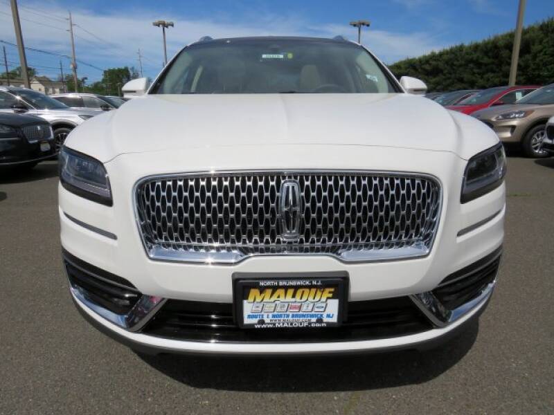 2020 Lincoln Nautilus Reserve (image 2)