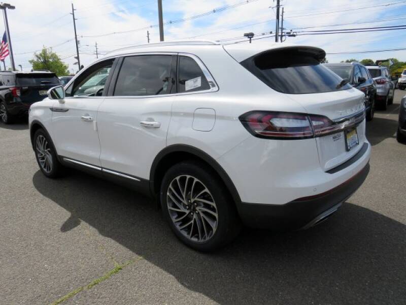 2020 Lincoln Nautilus Reserve (image 4)