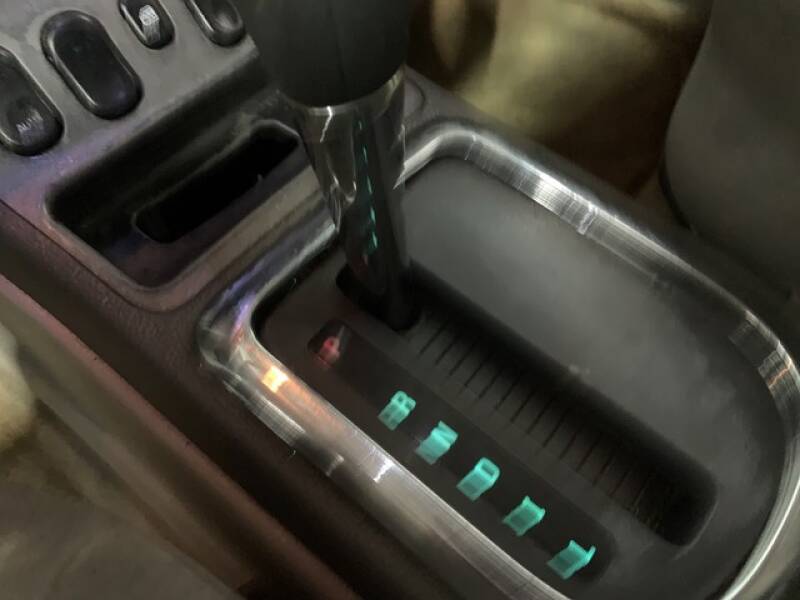 2006 Chevrolet HHR LS (image 32)