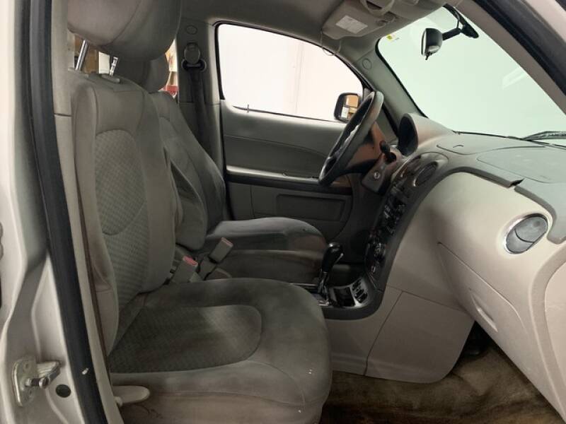 2006 Chevrolet HHR LS (image 13)