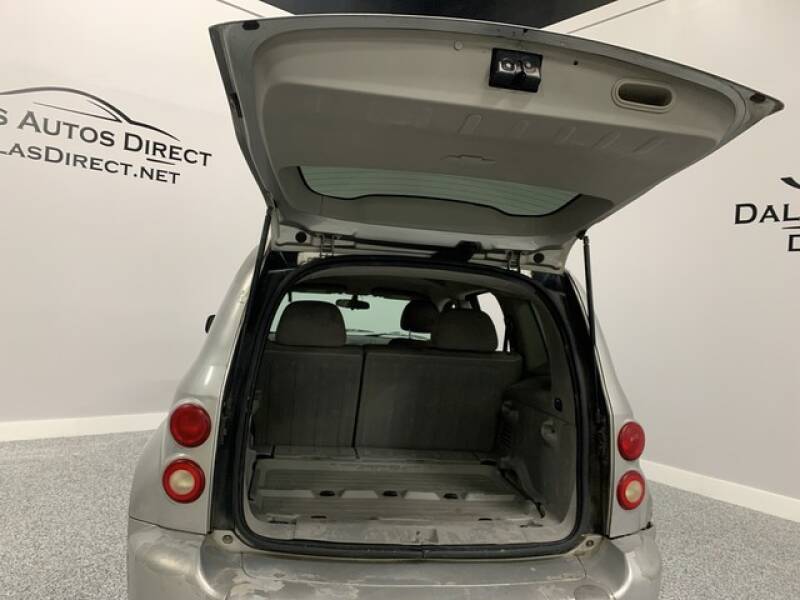 2006 Chevrolet HHR LS (image 24)