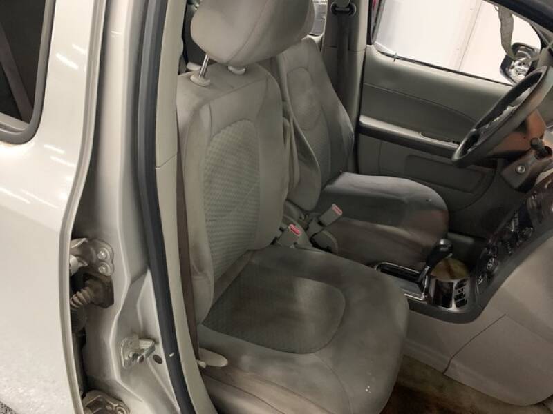 2006 Chevrolet HHR LS (image 15)