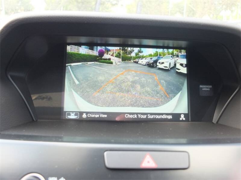 2020 Acura ILX (image 15)